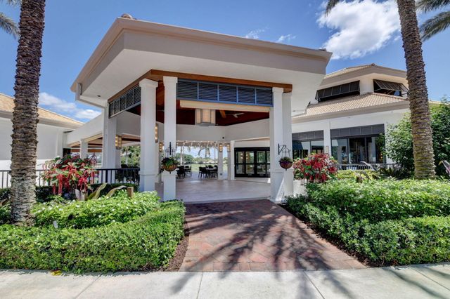 7665 Glendevon Lane 1605, Delray Beach, FL 33446