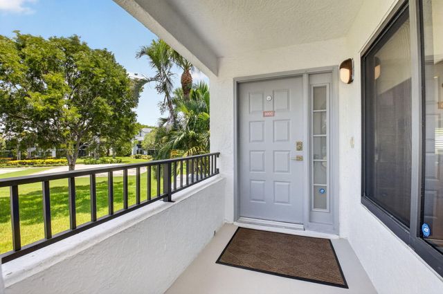 7665 Glendevon Lane 1605, Delray Beach, FL 33446