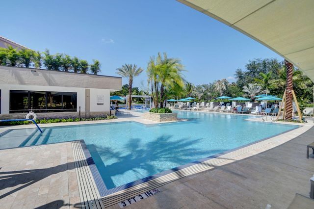 7665 Glendevon Lane 1605, Delray Beach, FL 33446