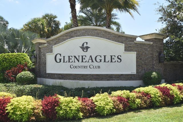 7665 Glendevon Lane 1605, Delray Beach, FL 33446