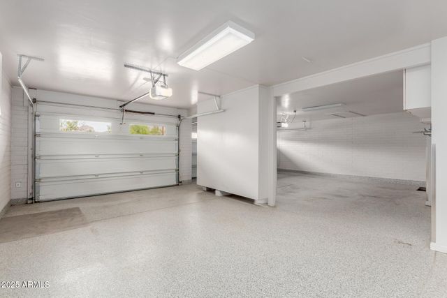 5001 E MITCHELL Drive, Phoenix, AZ 85018