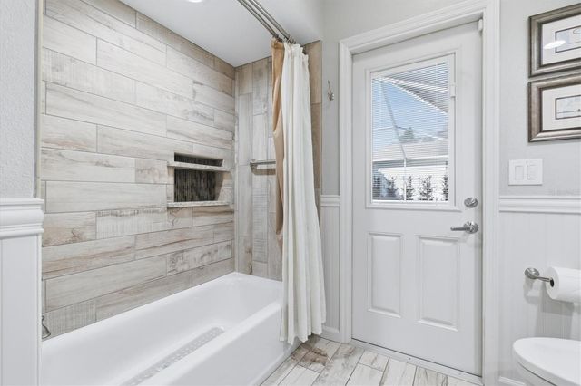 716 WOODMONT DRIVE, Tarpon Springs, FL 34689