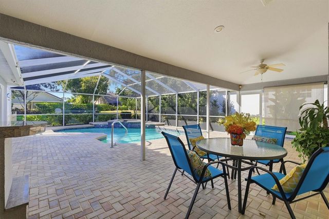 716 WOODMONT DRIVE, Tarpon Springs, FL 34689