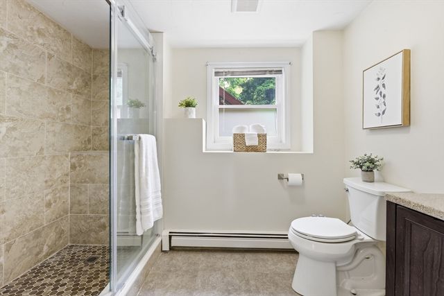 51 Hosmer St, Acton, MA 01720