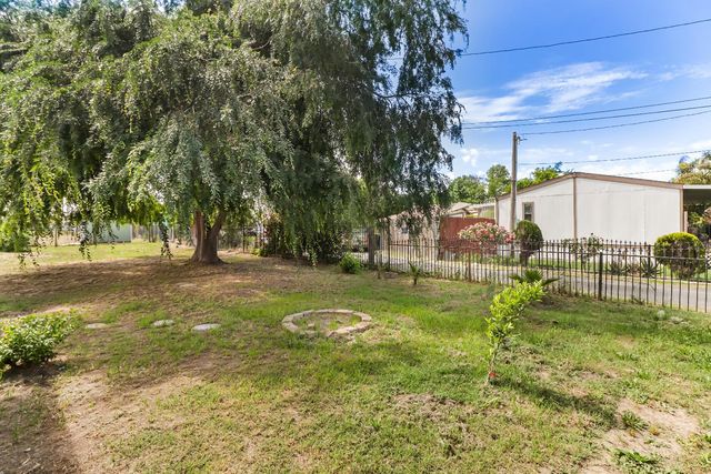1574 5th Ave, Olivehurst, CA 95961