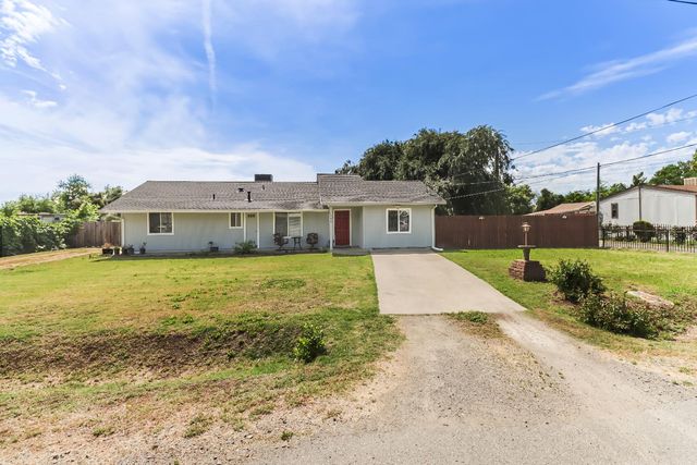 1574 5th Ave, Olivehurst, CA 95961