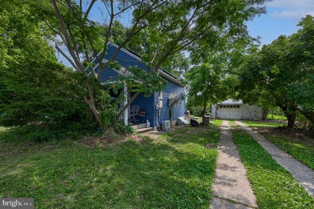 429 N PLEASANT AVE, Dallastown, PA 17313