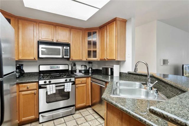 12588 Carmel Creek Road 27, San Diego, CA 92130