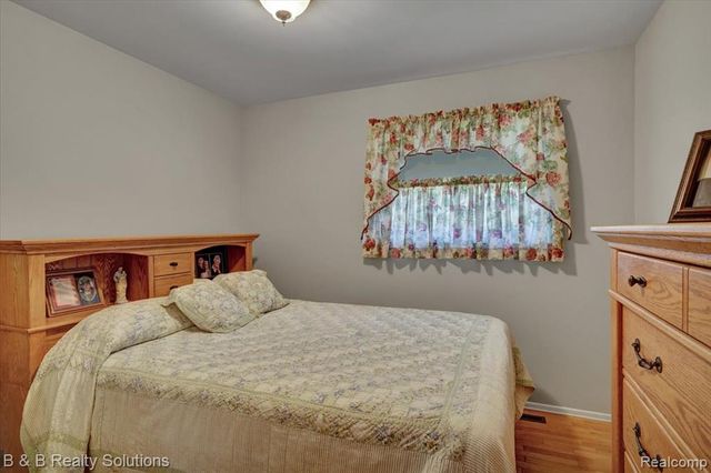 6229 Cold Spring Trail, Grand Blanc, MI 48439