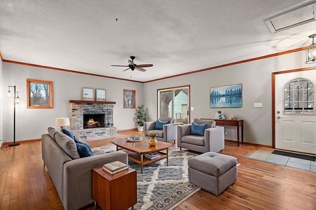 15717 Clayton Avenue E, Rosemount, MN 55068