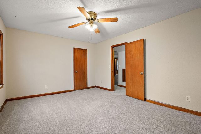 15717 Clayton Avenue E, Rosemount, MN 55068