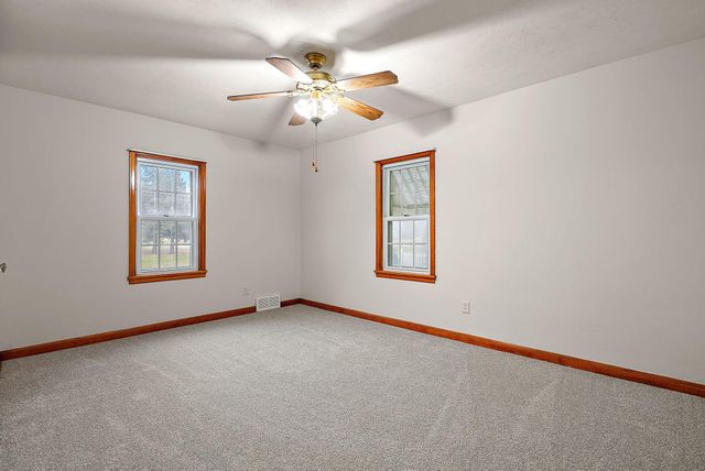 15717 Clayton Avenue E, Rosemount, MN 55068