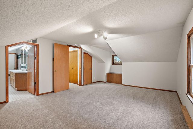 15717 Clayton Avenue E, Rosemount, MN 55068