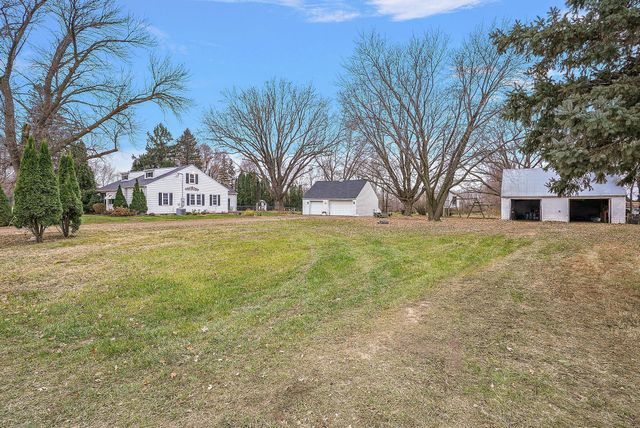 15717 Clayton Avenue E, Rosemount, MN 55068