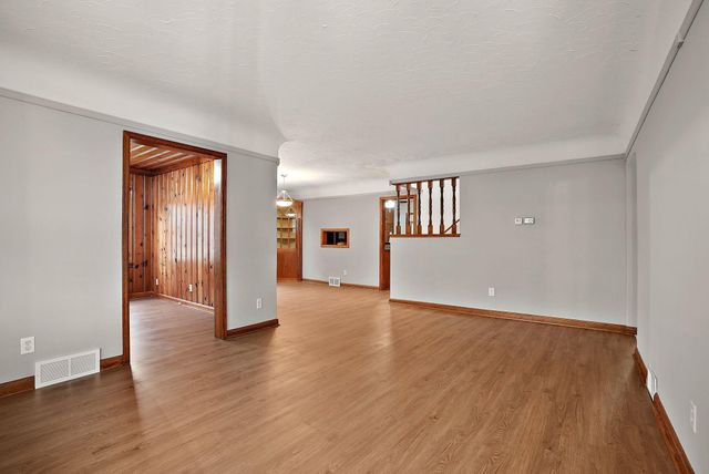 15717 Clayton Avenue E, Rosemount, MN 55068