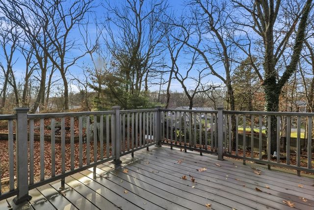 1327 Liberty 2, Braintree, MA 02184