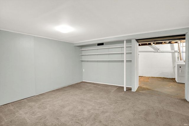 2612 E Dekist Street, Bloomington, IN 47408