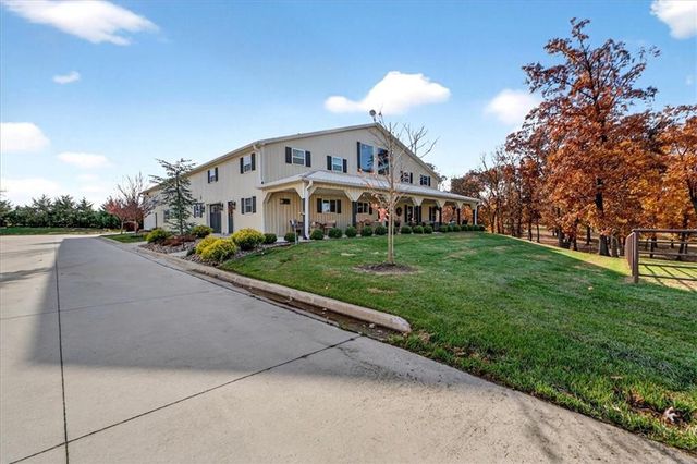 19661 171st Street, Basehor, KS 66007
