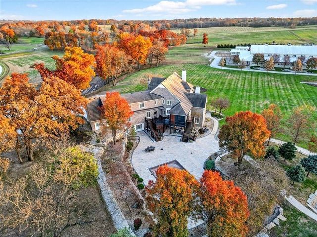 19661 171st Street, Basehor, KS 66007