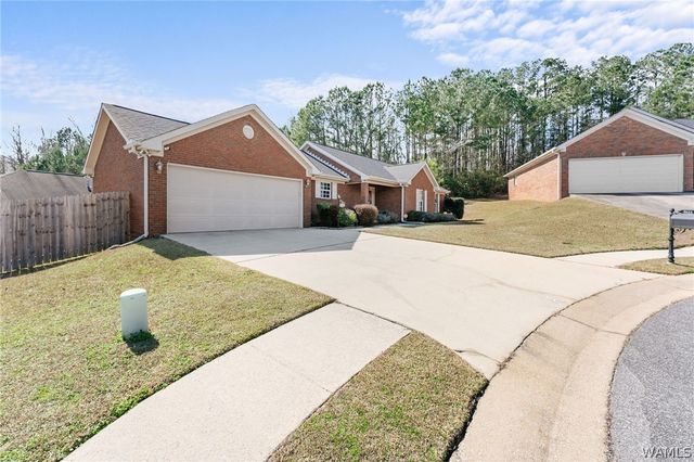 3111 Wisteria, Northport, AL 35473