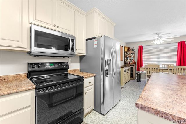 3111 Wisteria, Northport, AL 35473