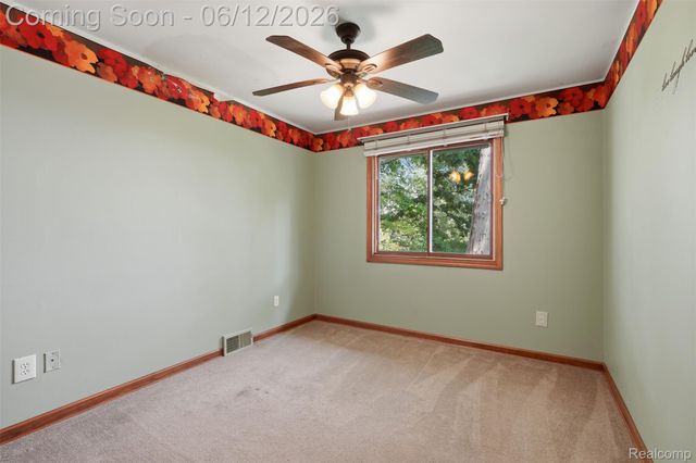 380 Sunset, White Lake Charter Township, MI 48383