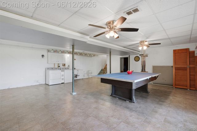 380 Sunset, White Lake Charter Township, MI 48383