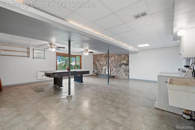 380 Sunset, White Lake Charter Township, MI 48383