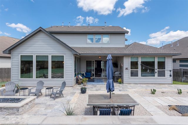 654 Dayridge DR, Dripping Springs, TX 78620