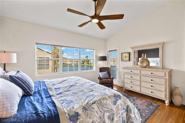 8365 Excalibur CIR K4, Naples, FL 34108