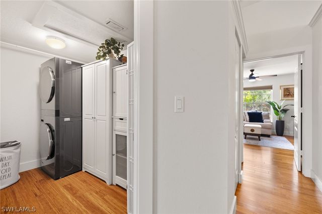 8365 Excalibur CIR K4, Naples, FL 34108