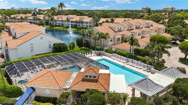 8365 Excalibur CIR K4, Naples, FL 34108