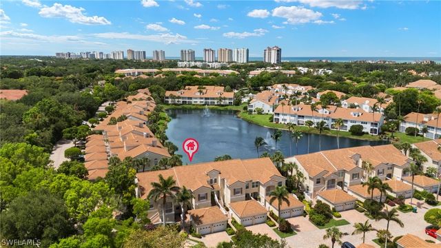 8365 Excalibur CIR K4, Naples, FL 34108