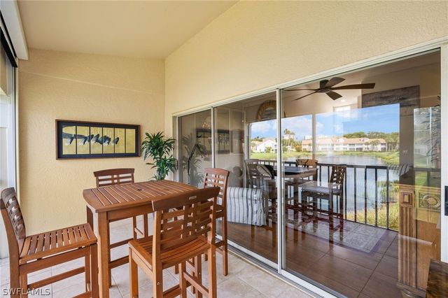 8365 Excalibur CIR K4, Naples, FL 34108