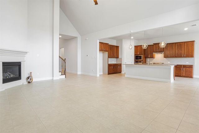 728 Landing St LN, Leander, TX 78641