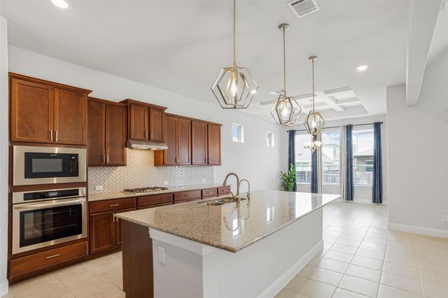 728 Landing St LN, Leander, TX 78641