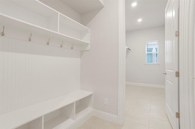 728 Landing St LN, Leander, TX 78641