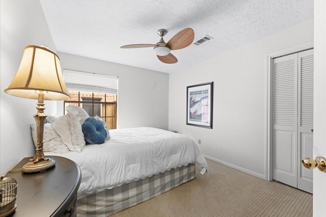 5411 Glade Estates Drive, Houston, TX 77339