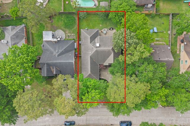 5411 Glade Estates Drive, Houston, TX 77339