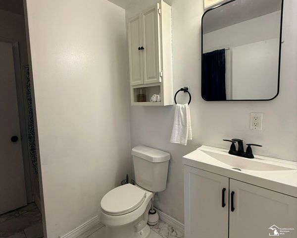 9930 Shook Road, Romulus, MI 48174