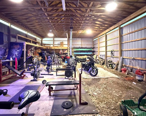 9930 Shook Road, Romulus, MI 48174