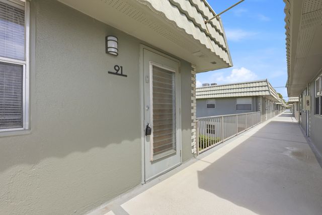 91 FLANDERS B, Delray Beach, FL 33484