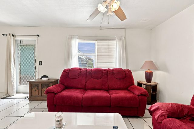 91 FLANDERS B, Delray Beach, FL 33484