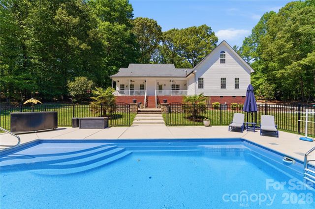 3503 Waxhaw Indian Trail Road S, Waxhaw, NC 28173