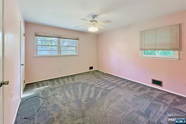 8 Mohawk Avenue, Rockaway Township, NJ 07866