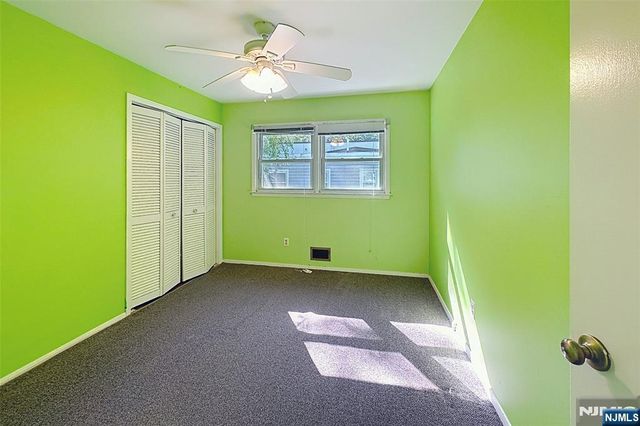 8 Mohawk Avenue, Rockaway Township, NJ 07866