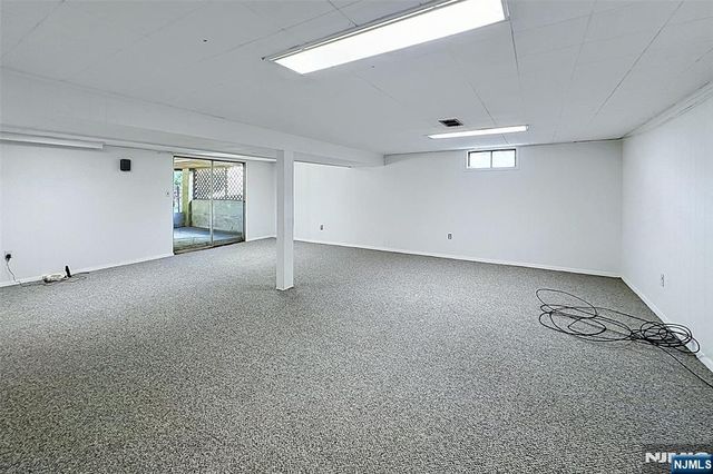 8 Mohawk Avenue, Rockaway Township, NJ 07866