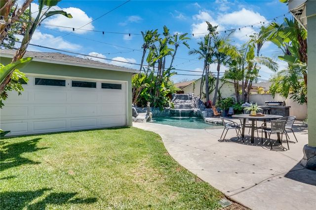 3556 Roxanne, Long Beach, CA 90808