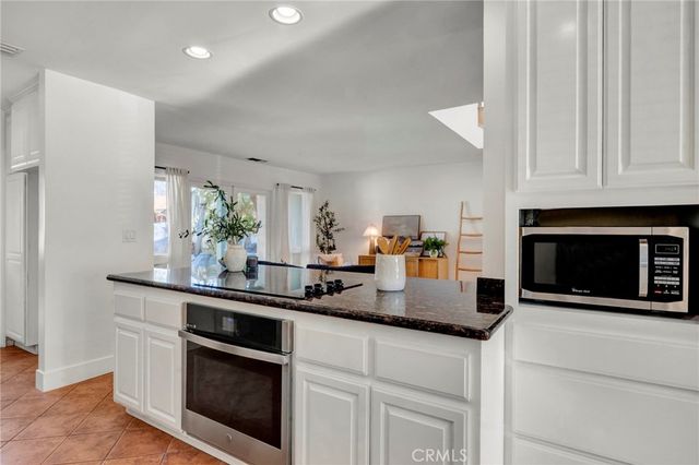 3556 Roxanne, Long Beach, CA 90808