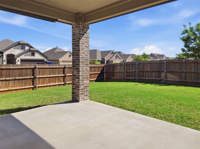 7248 Paso Verde Drive, Fort Worth, TX 76131